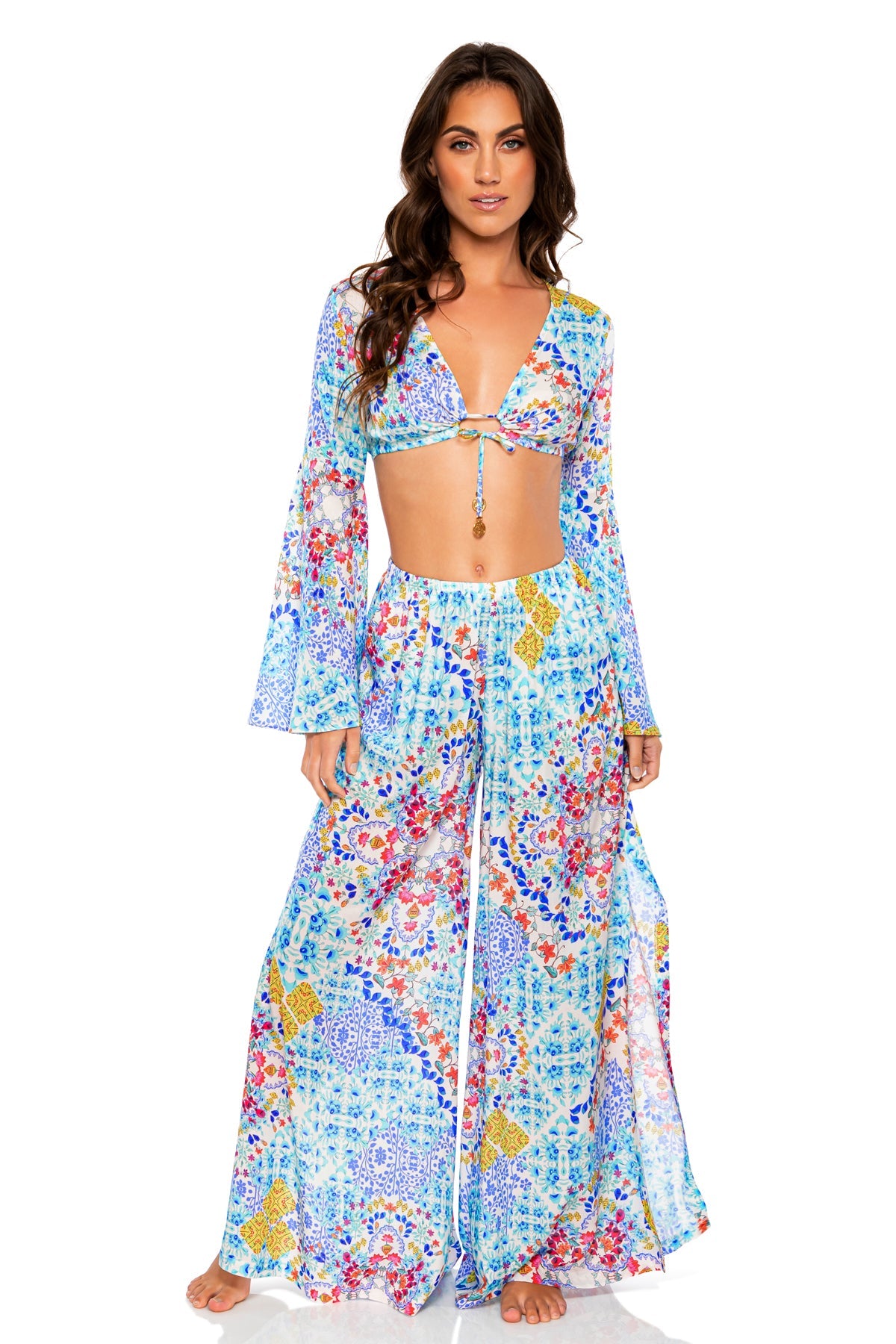 AY QUE CUTE! - Bell Sleeve Crop Top